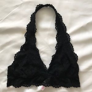 Lace barlette